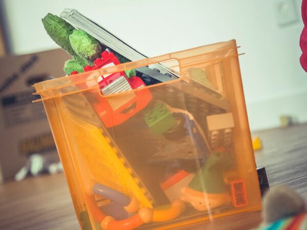 box-mess-clen-up-cubic-storage