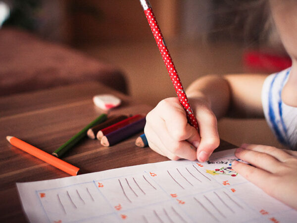 declutter-house-to-create-designated-study-area-children-cubic-storage