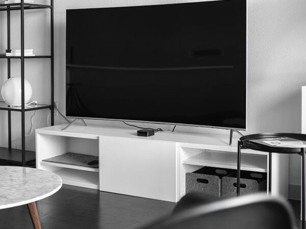 moving-house-TV-cubic-storage