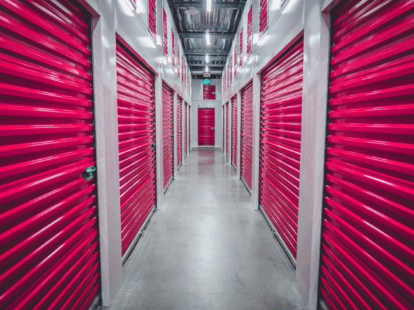 storage-unit pink